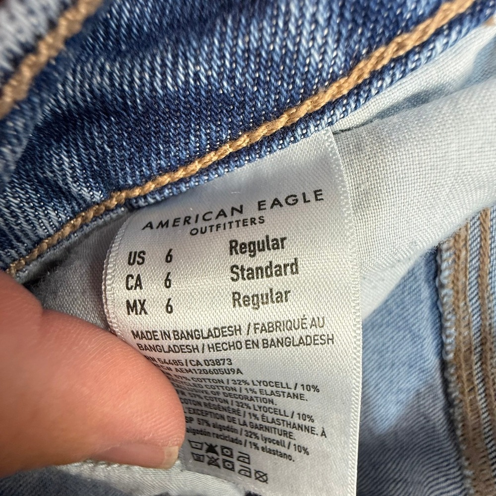 American Eagle Barrel Jeans Womens 6 Medium Wash Curved Leg High Rise Denim - Picture 5 of 8